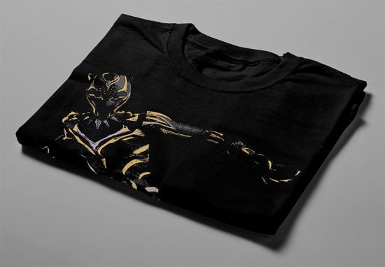 Black Panther Shuri Piercing Blue Men's Graphic T-shirt - black - folded short